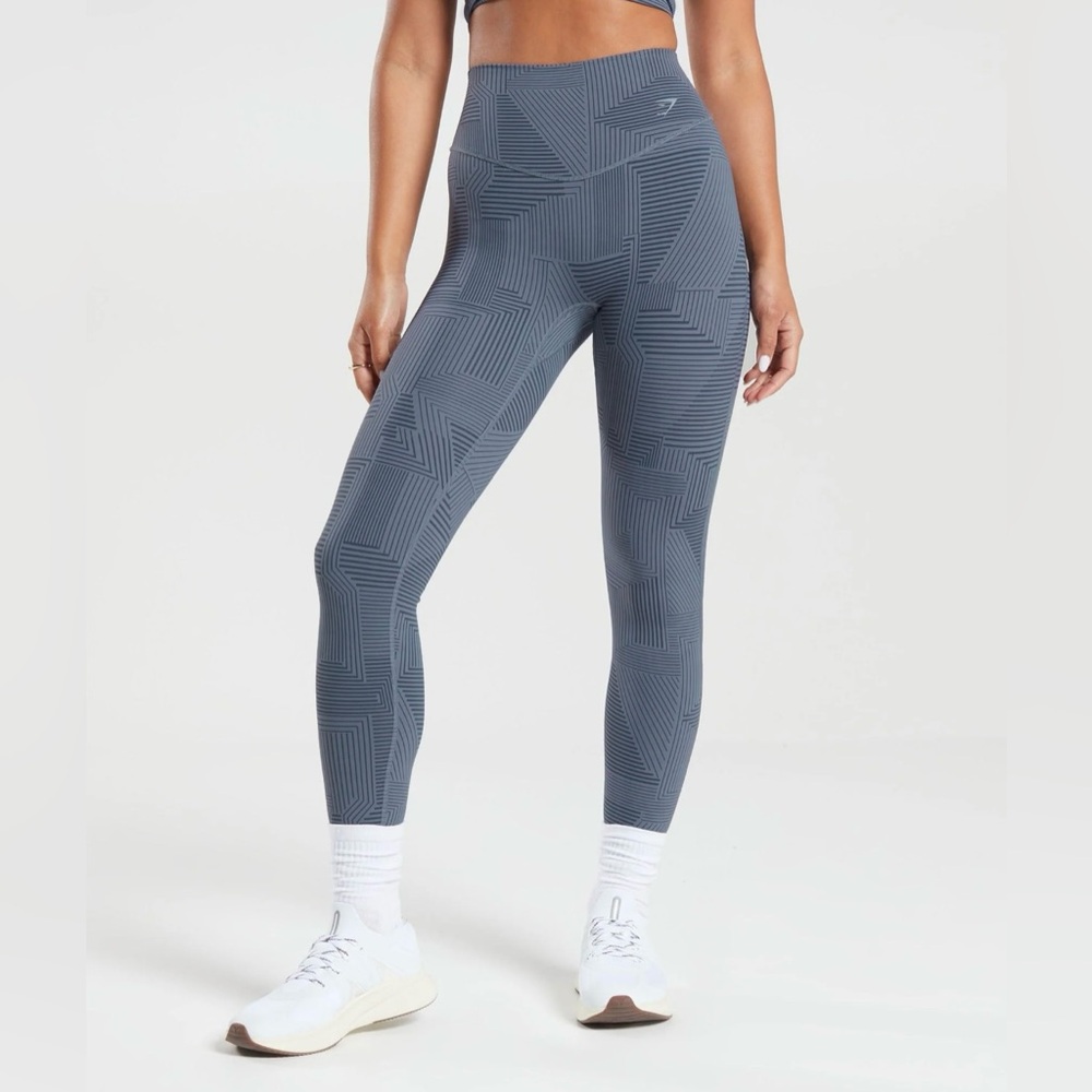 Gymshark elevate leggings in evening blue‎ geometric pattern size medium